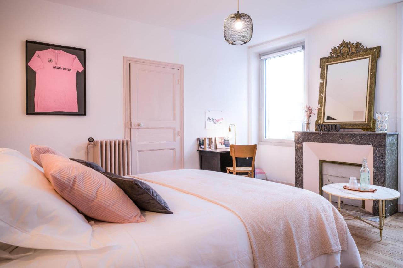La Bicicleta Ravito Bed & Breakfast Souillac Exterior photo